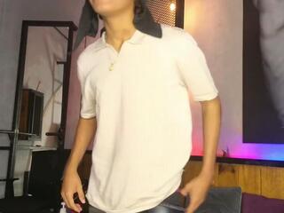 Alan Cutee webcam model stream image