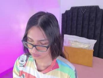 cherrylady2 webcam model stream image