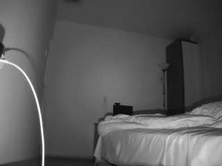 voyeurcam-charmhellen-kitchen webcam camsoda model stream image