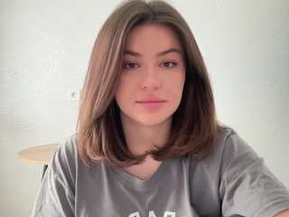 youramy webcam model stream image