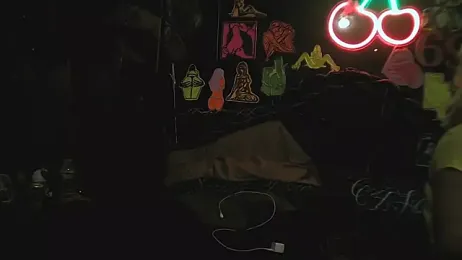 DaddyAndSplashQueen webcam model stream image