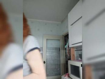 Madam-oss webcam model stream image