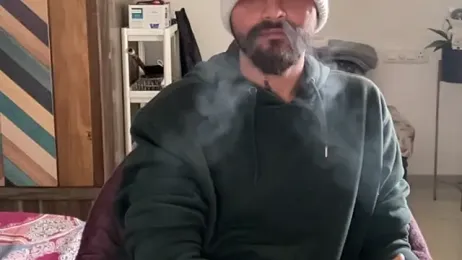 MakeMeAwareAah webcam stripchat model stream image