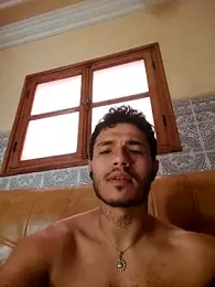 Thewildaliii0 webcam model stream image