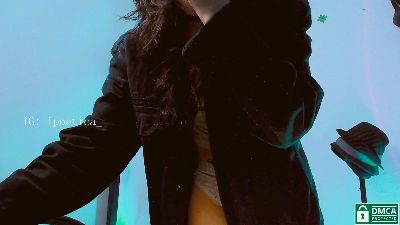 Poetica_ webcam cam4 model stream image