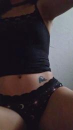 Poetica_ webcam model stream image