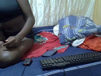 Tightpussie1 webcam model stream image