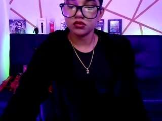 ise-lunny webcam model stream image