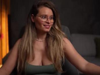 brandywhite webcam model stream image