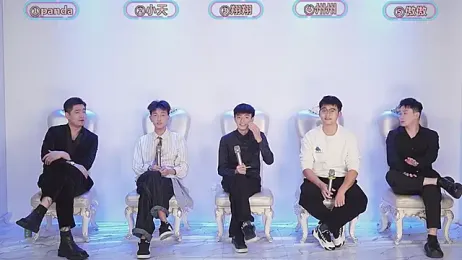 OUBA-boys webcam model stream image