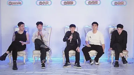 OUBA-boys webcam model stream image