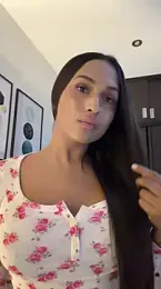 carminaurmommy webcam stripchat model stream image