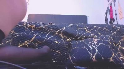 elowen_halley1 webcam model stream image