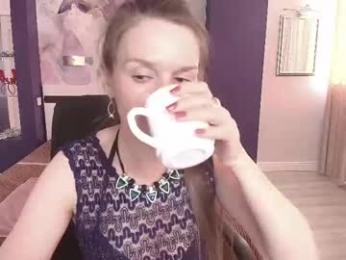 ariagrays webcam model stream image