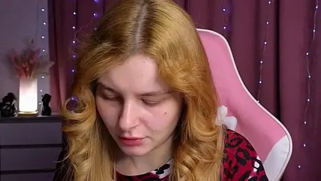 Day-off webcam stripchat model stream image