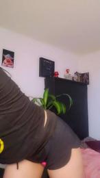 Roxannepiggy webcam model stream image