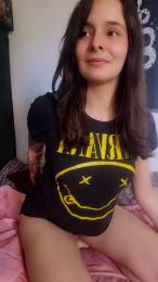 Roxannepiggy webcam model stream image