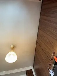 Hotmomcheckk_ webcam model stream image