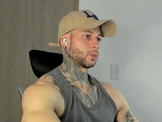 James Leeandros webcam model stream image