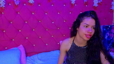 Nanis_James webcam model stream image