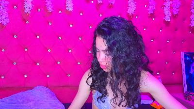 Nanis_James webcam model stream image