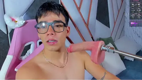 Alejandro_karter18 webcam stripchat model stream image