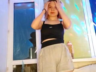 Carole Hodel webcam flirt4free model stream image