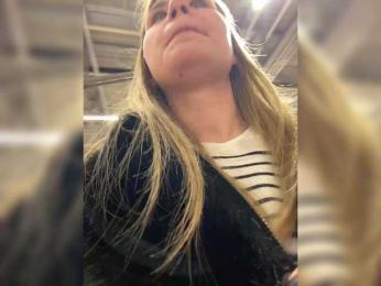 _Magic_ webcam model stream image