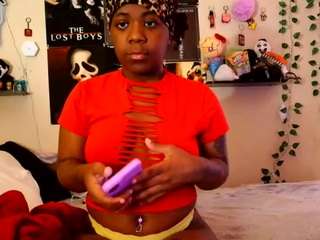 yveshawty webcam model stream image