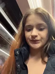 KittyQueeny webcam stripchat model stream image