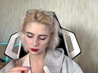 hedwigwintjen webcam camsoda model stream image