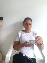 Scarlett-Leh webcam model stream image