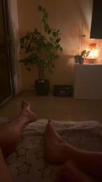 Nursealone webcam model stream image