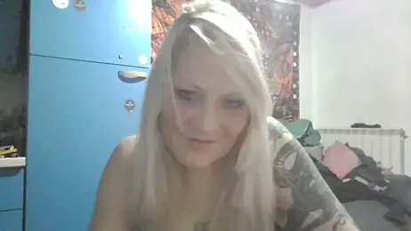 WorryingFaille webcam model stream image