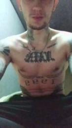 Tattooboy_19 webcam model stream image