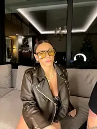 SexOnMyLvL webcam model stream image