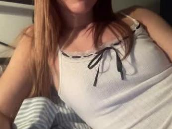 mariareev webcam model stream image