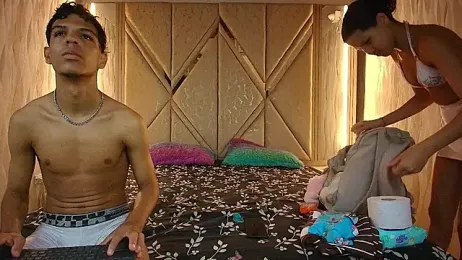 Hotcouple_222 webcam model stream image