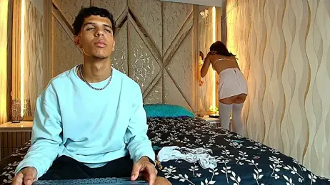 Hotcouple_222 webcam model stream image