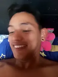 Sr_jackk webcam model stream image