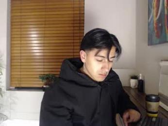 andyjoy_ webcam model stream image