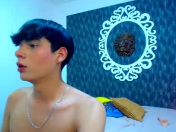 isaac_kurtt webcam model stream image