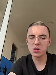 YFgrz webcam model stream image