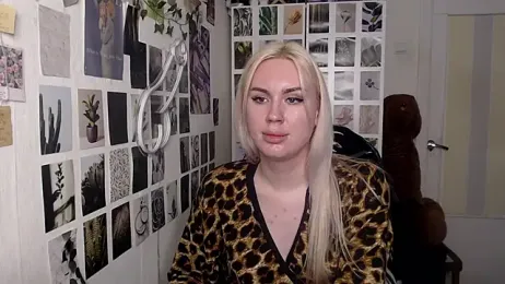 CapriScorpion webcam model stream image