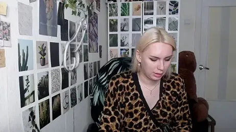 CapriScorpion webcam model stream image