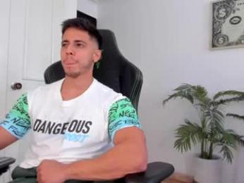 ashton_coleman_ webcam model stream image