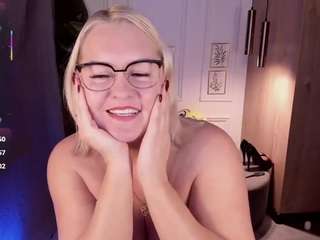 yolandakiss webcam model stream image