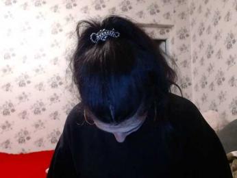 KristiWhite webcam model stream image