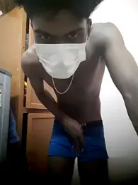 kraizzzyyyy webcam stripchat model stream image