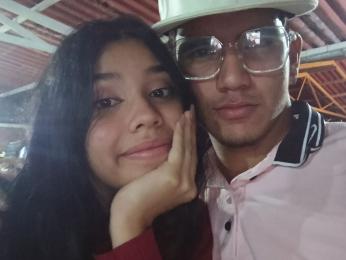 KamilaAndJavier webcam model stream image